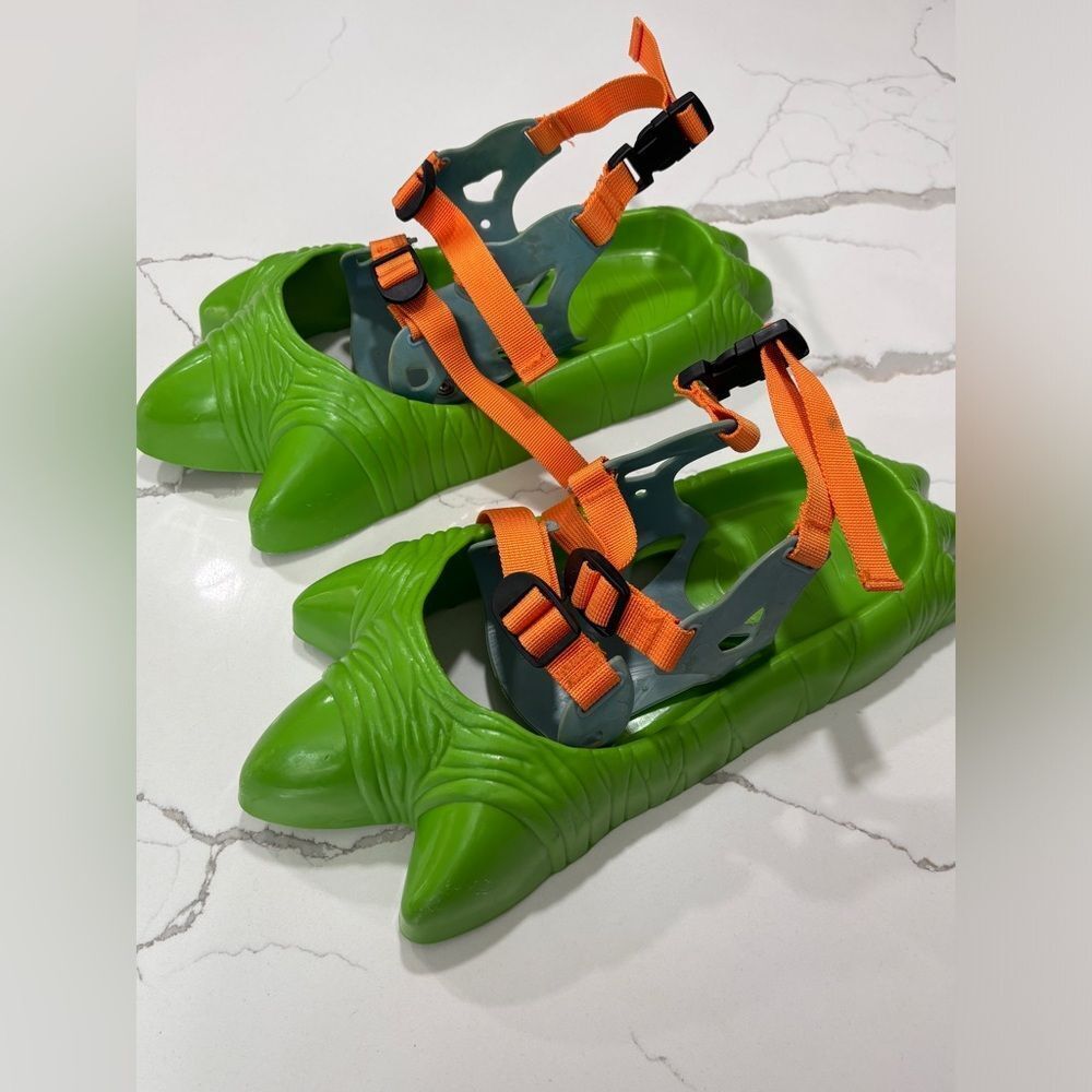 Monster Green Orange Kids OSFM 10.5” Snow Shoes Dinosaur Feet Toy